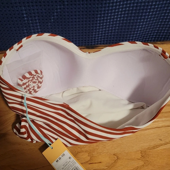 NWT Kona Sol Red and White One Piece Swimsuit - Picture 4 of 9